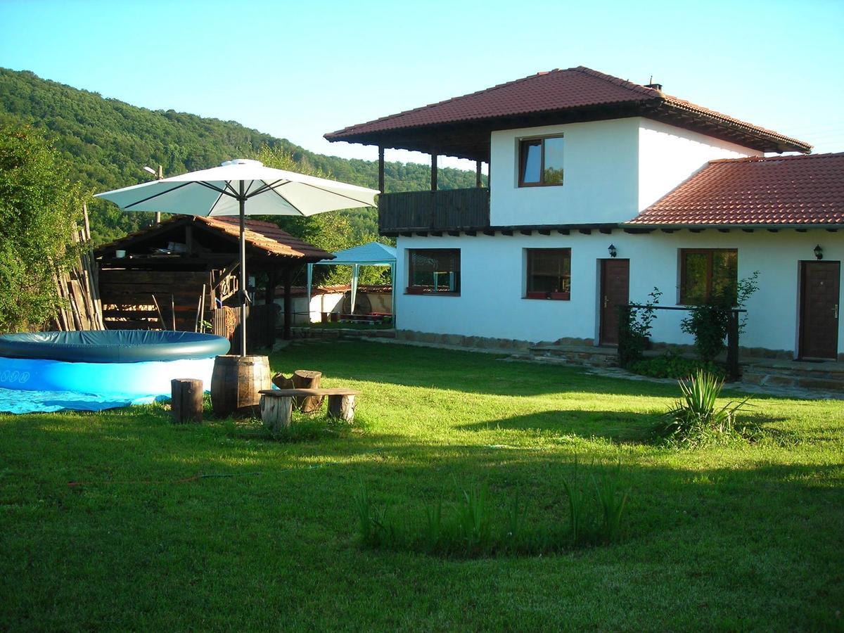 Guest House Yana Tŭrkasheni 외부 사진